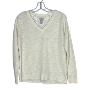 Knox Rose Cream V-Neck Sweater. Size Small.